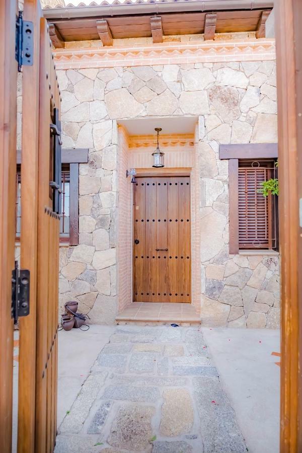 Casa Los 5 Canos Sotillo de la Adrada Exterior foto