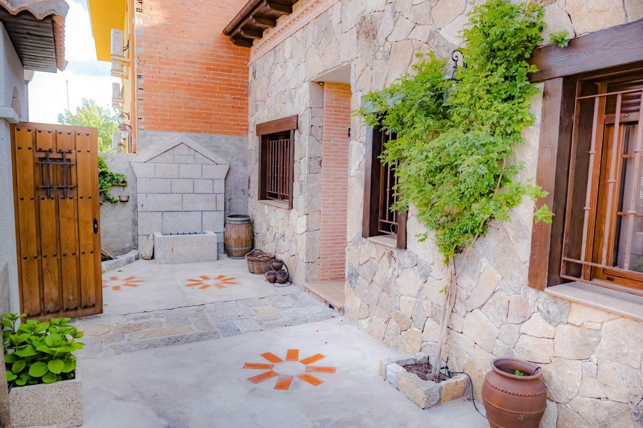 Casa Los 5 Canos Sotillo de la Adrada Exterior foto